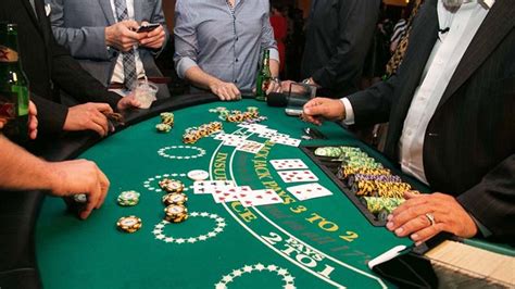 VEGAS FOR THE WEEKEND: BLACKJACK CLASSIC.
